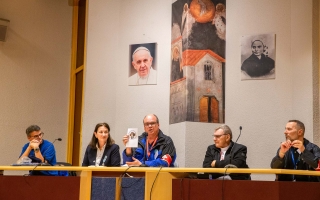 060-Lourdes 2023-7147